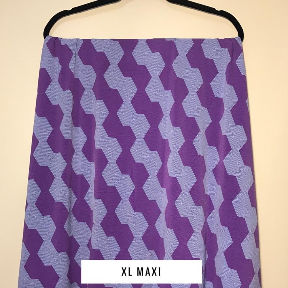 MAXI SKIRT